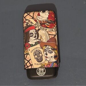 Drew Estate 2018 Limited Edition “Three Sisters" 3-finger leather Cigar case.